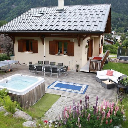 Chamonix Large Chalet, Sleeps 12, 200M2, 5 Bedroom, 4 Bathroom, Garden, Jacuzzi, Sauna Eksteriør bilde