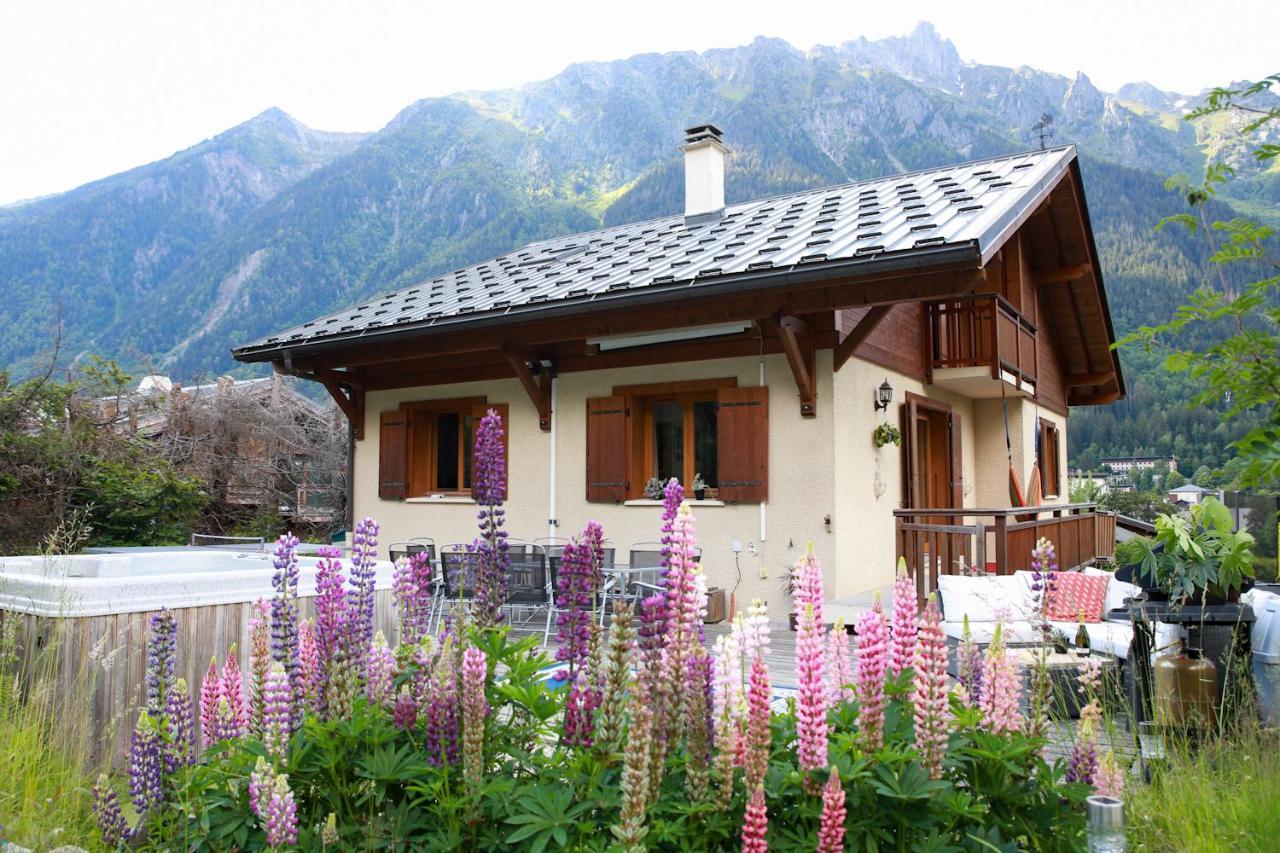 Chamonix Large Chalet, Sleeps 12, 200M2, 5 Bedroom, 4 Bathroom, Garden, Jacuzzi, Sauna Eksteriør bilde