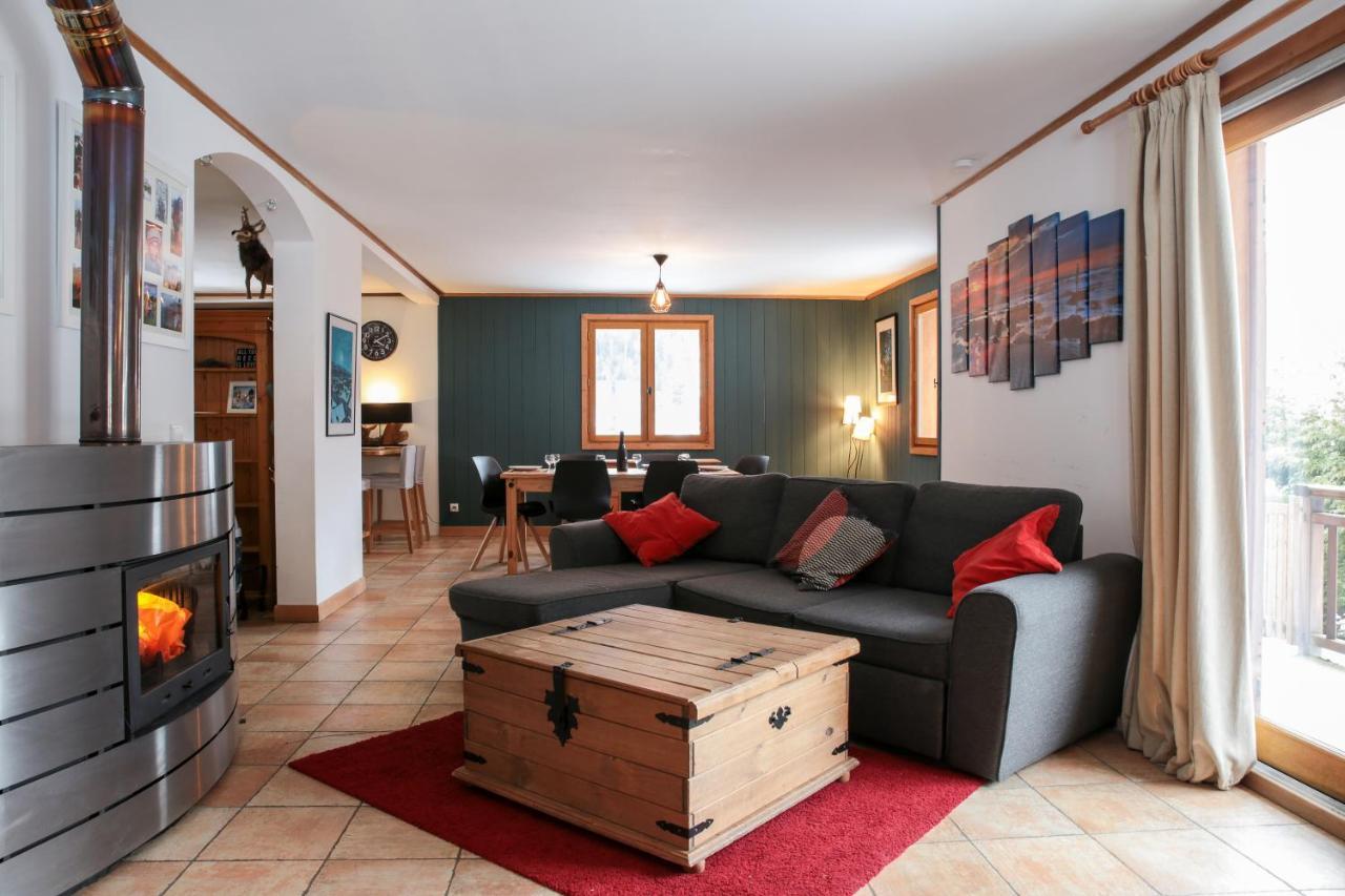 Chamonix Large Chalet, Sleeps 12, 200M2, 5 Bedroom, 4 Bathroom, Garden, Jacuzzi, Sauna Eksteriør bilde